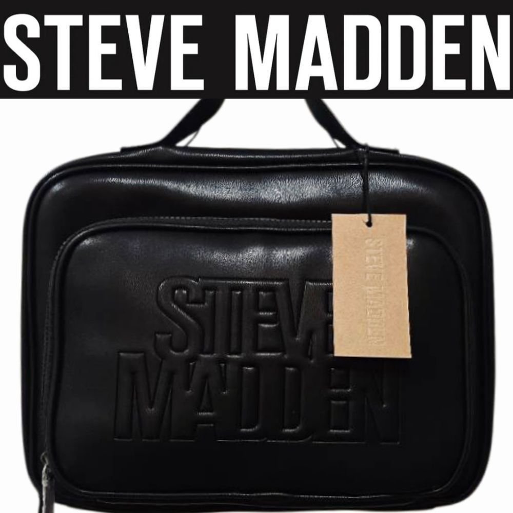 Steve Madden Logo Plate Quilted Cosmetic Case- Black‎